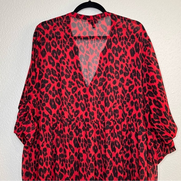 Torrid Red Cheetah Animal Print Button Up Tunic Shirt Semi-Sheer Plus Size 3X - Picture 11 of 13